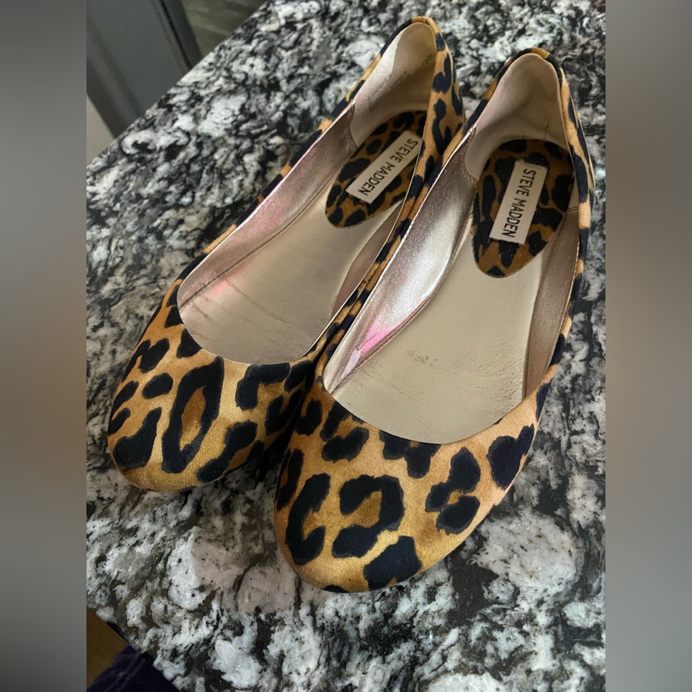 Steve Madden Women's 8 Heaven Cheetah Print Fabric Ballet Flats